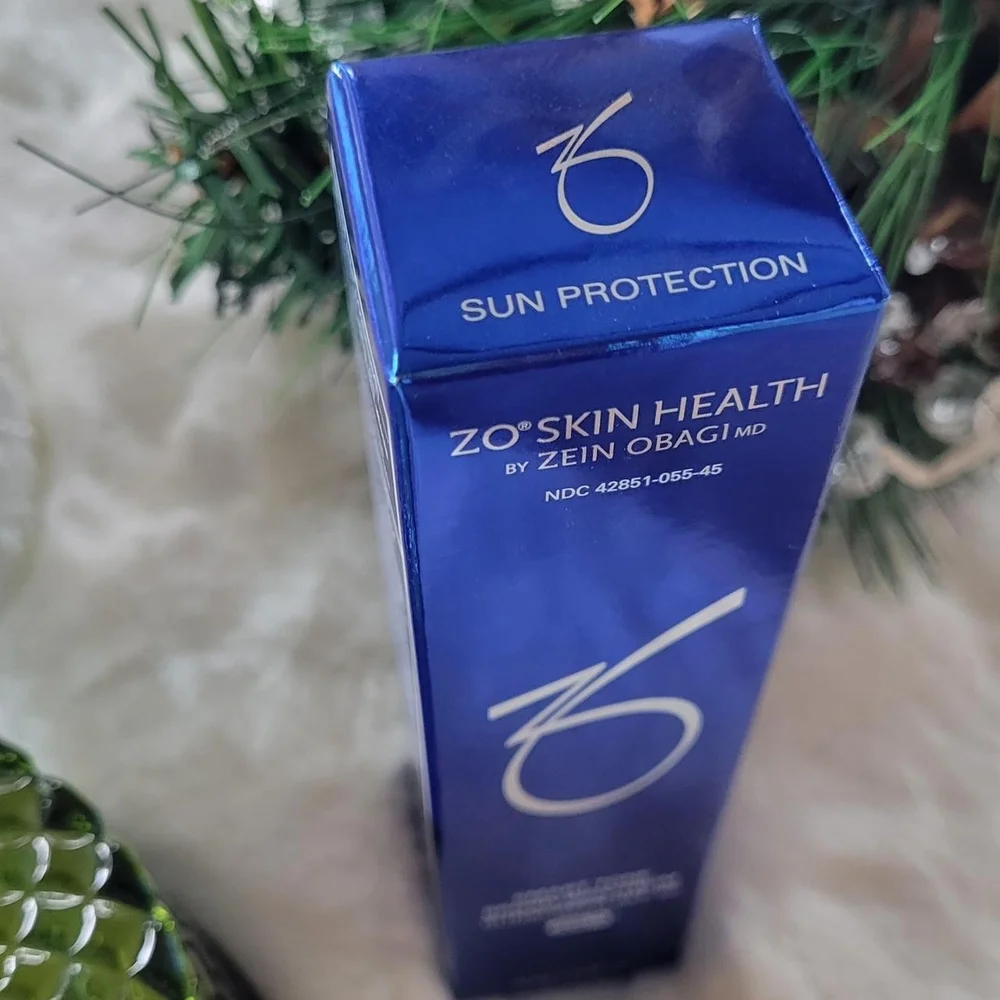 New! ZO SKIN HEALTH Smart Tone Broad-Spectrum Sunscreen SPF 50 - Exp 11/2026